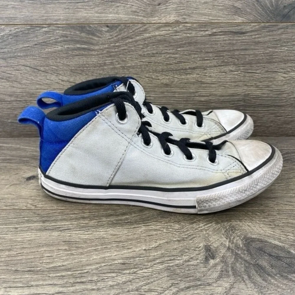 Converse Chuck Taylor All Star Boys Sneakers‎ Shoes Size 2 White Royal Blue